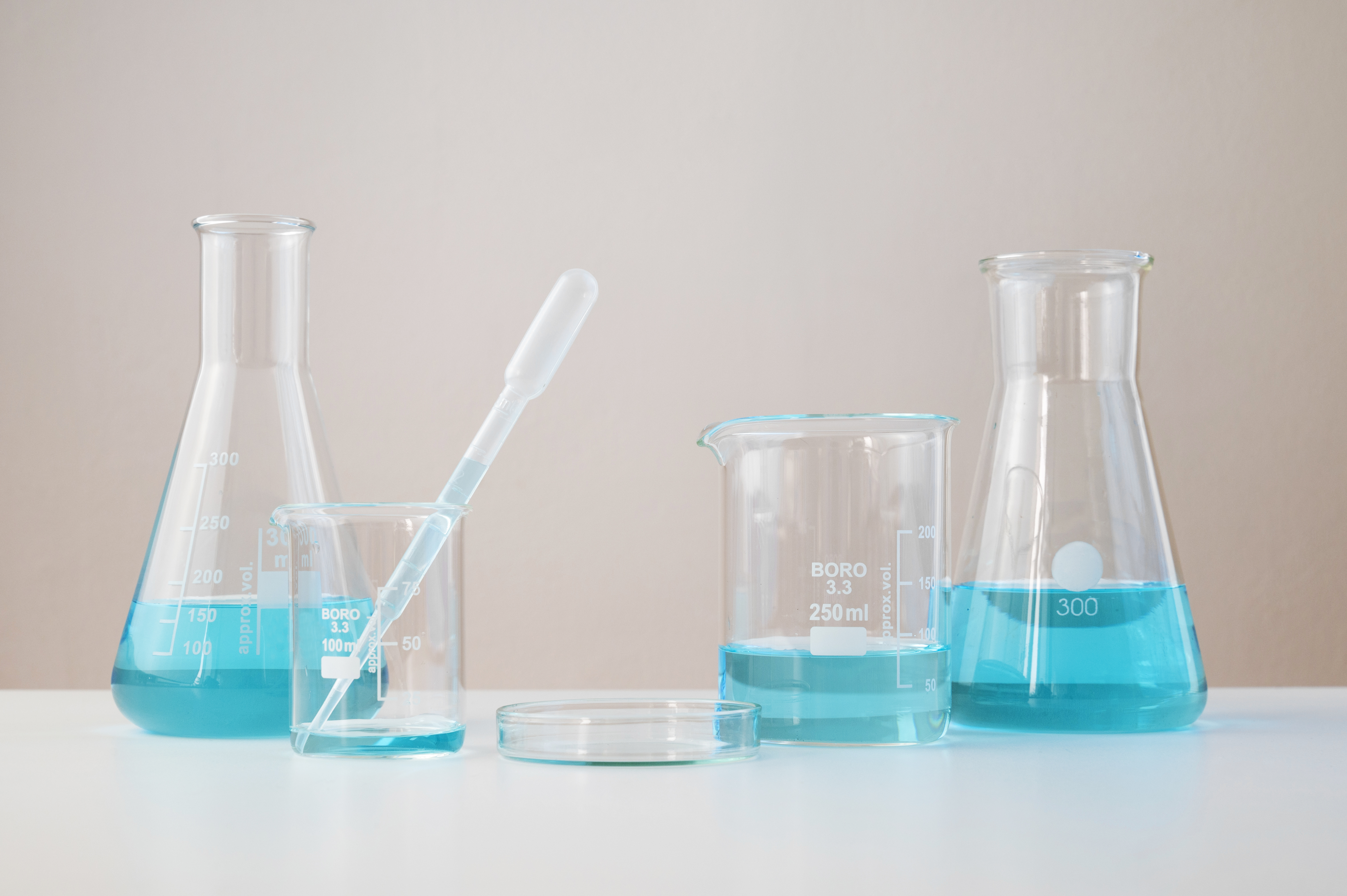 Laboratory+Glassware+%26amp%3B+Equipment